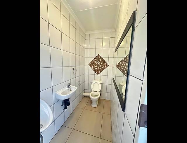 5 BEDROOM FREESTANDING TO LET IN BEN FLEUR